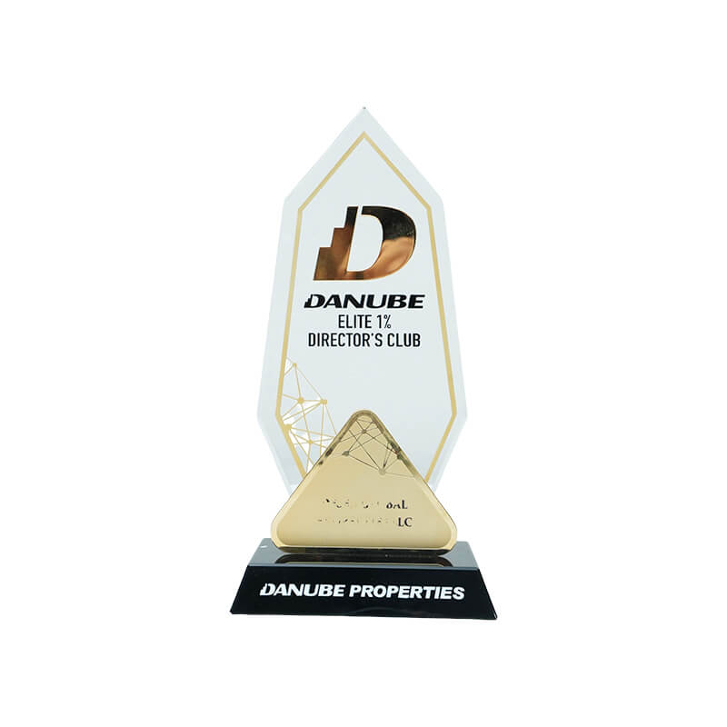 trophy_banner_0005_2025-1_0014_2025-6
