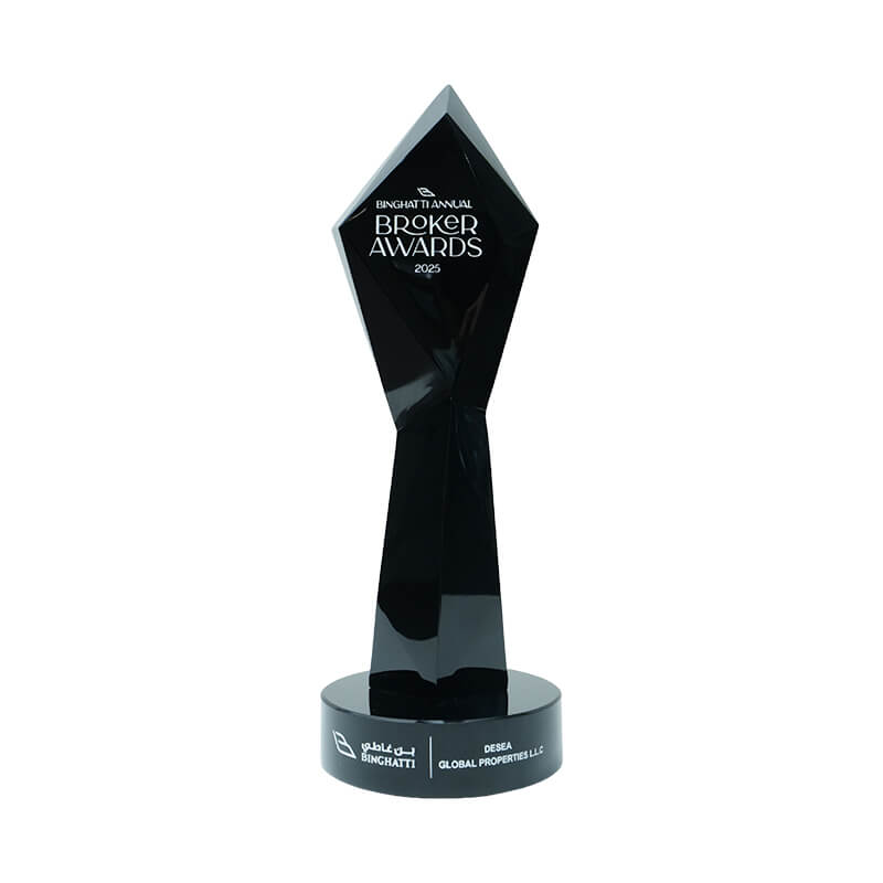 trophy_banner_0010_2025-1_0009_2025-11